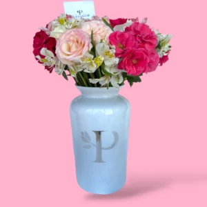 Jarrón De Rosas Con Mini Rosas y Astromelias